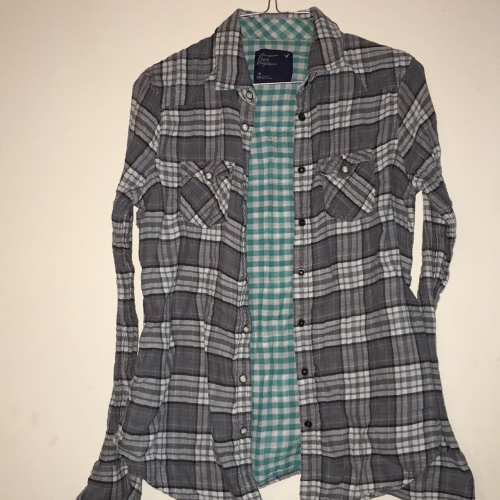 American Eagle 🦅 long sleeve size 10
